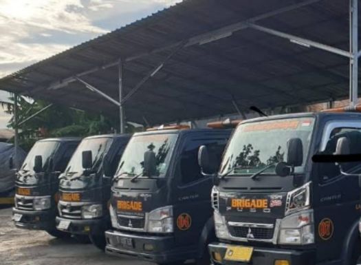 SINAR RAYA TOWING